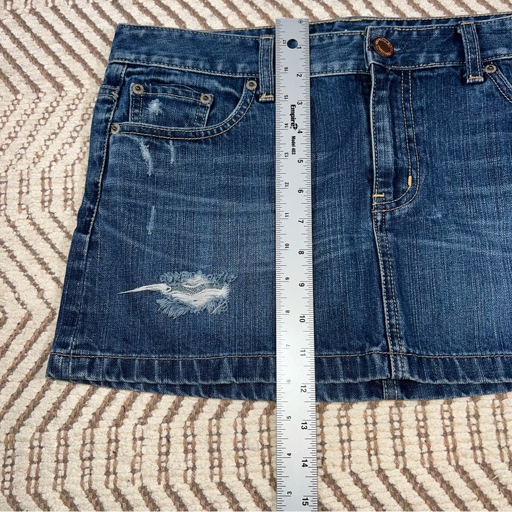 American Eagle Mini Jean Skirt Size 8 - Picture 6 of 9